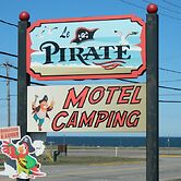 Le Pirate Motel & Camping
