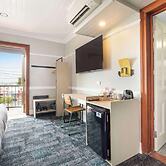 Nightcap at Manly Hotel