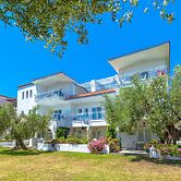 Xenios Faros Apartments