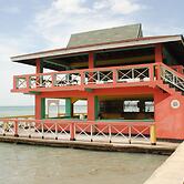 Bluefields on the Bay