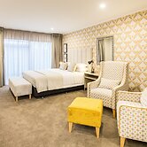 Asure Destiny on Fitzherbert Motel