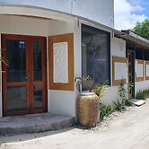 Beach Heaven Maldives - Golden Turtle Guest House