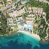 Porto Galini Seaside Resort & Spa