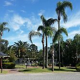 Sportsmans Motor Inn