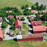 Brunnsta Gård