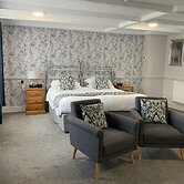 Red Lion Inn Partney