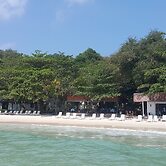 The C Samet Beach Resort