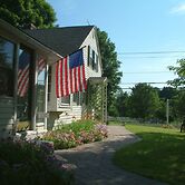 Truman Gillet House Bed & Breakfast
