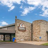 Fairway Inn & Suites