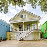 Historic Home + Carriage House in Mid-city Nola!
