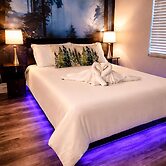 Horizon Luxury 1BR Retreat Pool Hot Tub Wifi