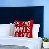 Luxe Residence Guest House