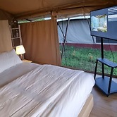 Tikumbar - Glamping, Cafe, Camping Ground & Campervan