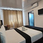 Malbon Green Executive Plus Lodge