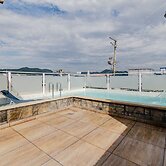 Casa com Piscina Churrasqueira e Ar Condicionado