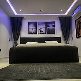 City Nest Apartment