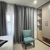 Raintree Hotel