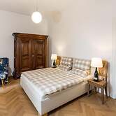 Landhaus Reverchon KG