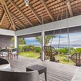 Shoreline Getaway Spacious 3BR Villa in Moorea