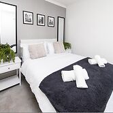 3BR Thames Retreat Heathrow 10min Train 5min