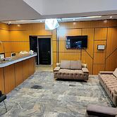 Dorville Hotel And Suites