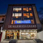 Fabhotel Sri Narmada Grand