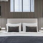 Aura Airport Suite