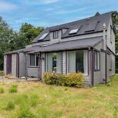 Historic Oregon Home: Walk to Parks & Dining!