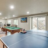 Families Welcome! Centrally Located Aurora Escape