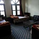 Rush Lake Hotel