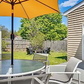 4 Mi to Beach & Dtwn! Charming Fairfield Home
