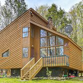 Catskills Serenity! Cozy Vintage Cabin on 10 Acres