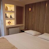 Zeus Luxury Suite in Nea Flogita