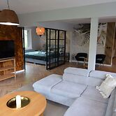 Very Large Apartment With Private Sauna