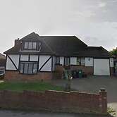 A Village Tranquil Modern Tudor House sea Views