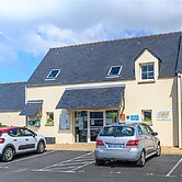 Brittany Flat, Beach & Pool