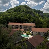 Family House for 6 in the Var