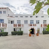 Beachside Apartment for Four