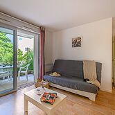 6-guest Spacious Apartment in Vannes