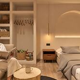 Paros Studio 8th Central Naousa