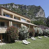 Trio Retreat in Vallon-pont-d'arc