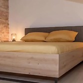 La Costa Apartments