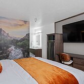 Zion Promenade Hotel