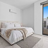 Modern 3BR Aldea Hortus Pool Access