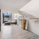 Elegant Pool Access Townhouse Near Beach