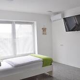 N37-modern eingerichtete Zimmer