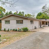Large Deck, Rec Room! 2-unit ATX Retreat By Campus