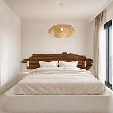 Ichos Boutique Apartments