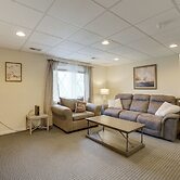 Near Boating, Lake Huron! Quiet Condo on Creek