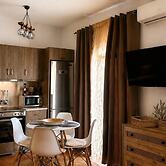 Glykofilousa Luxury House 50m to the Beach- Lesvos